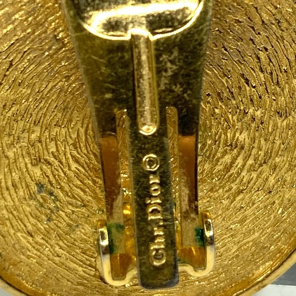 CHRISTIAN DIOR Larges 80's Vintage Signature Loggo Coin Earrings Monogram - Picture 9 of 9